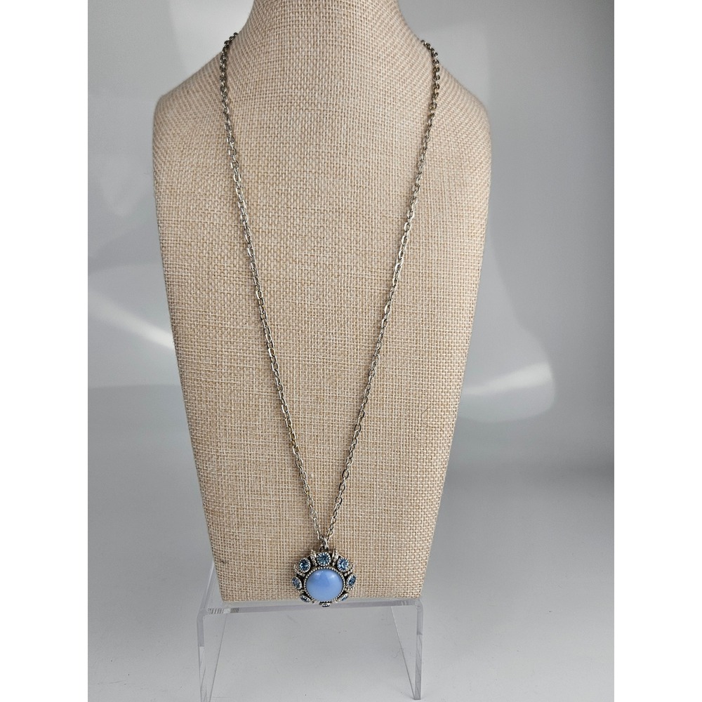 Vintage Avon Blue Cabochon‎ Rhinestone Halo Pendant Necklace